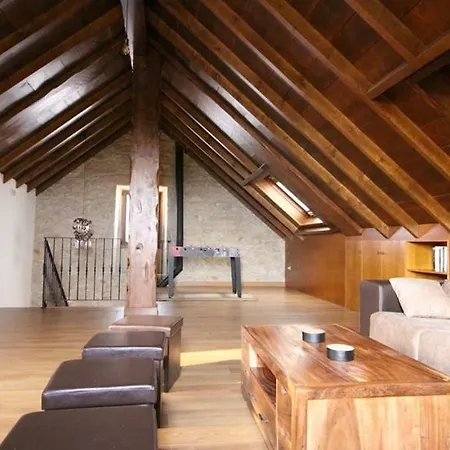 Casa Area Longa Muros